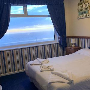 Deluxe Zimmer mit Kingsize-Bett